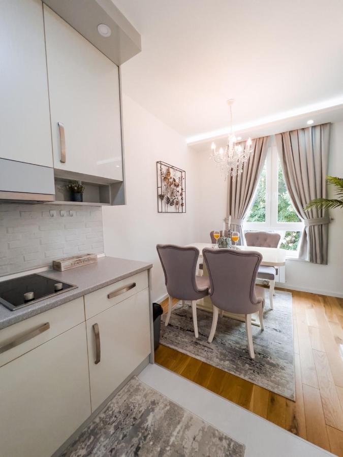Fontana Apartmani Free Parking Tuzla Dış mekan fotoğraf