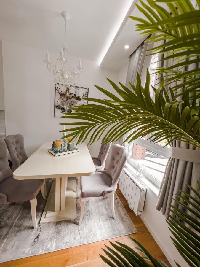 Fontana Apartmani Free Parking Tuzla Dış mekan fotoğraf